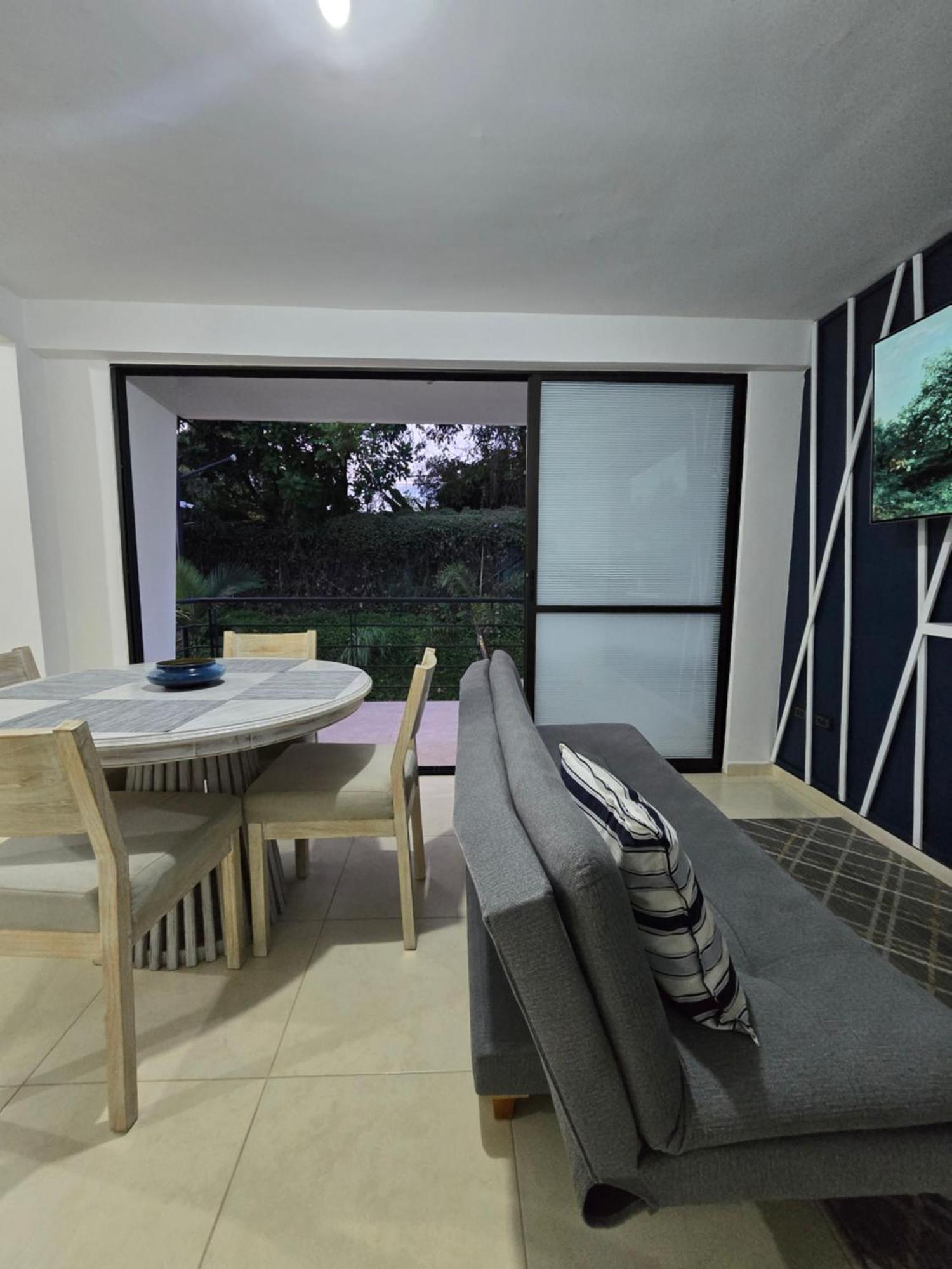 Privado Vacacional A 5m Del Aeropuerto, 20 Minutos Del Parque Del Cafe Y Centro De Con 4 Piscinas, 3 Jacuzzi, Sauna By Molca Xperiences 3h Apartment