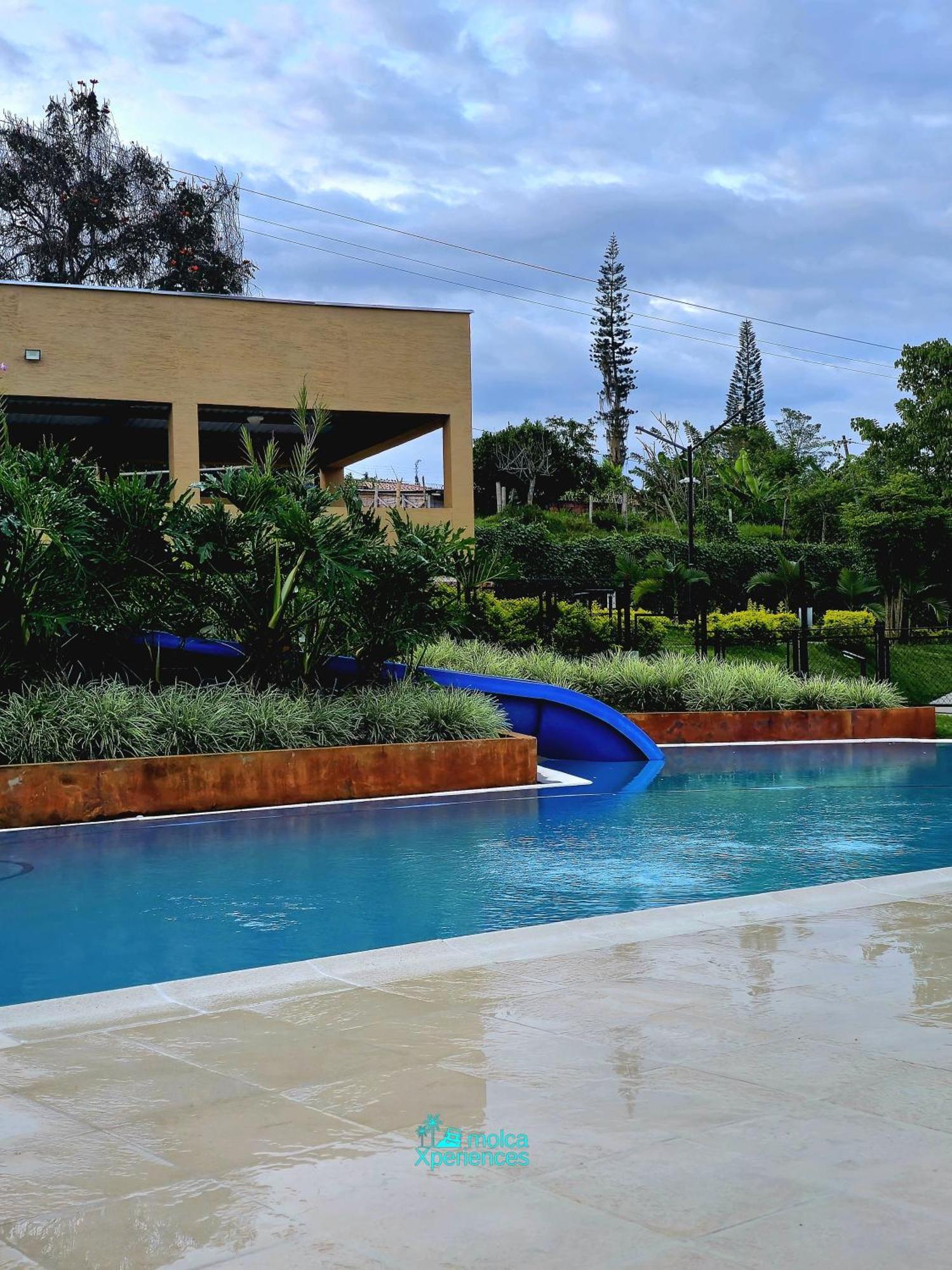 Apartment Privado Vacacional A 5m Del Aeropuerto, 20 Minutos Del Parque Del Cafe Y Centro De Con 4 Piscinas, 3 Jacuzzi, Sauna By Molca Xperiences 3h