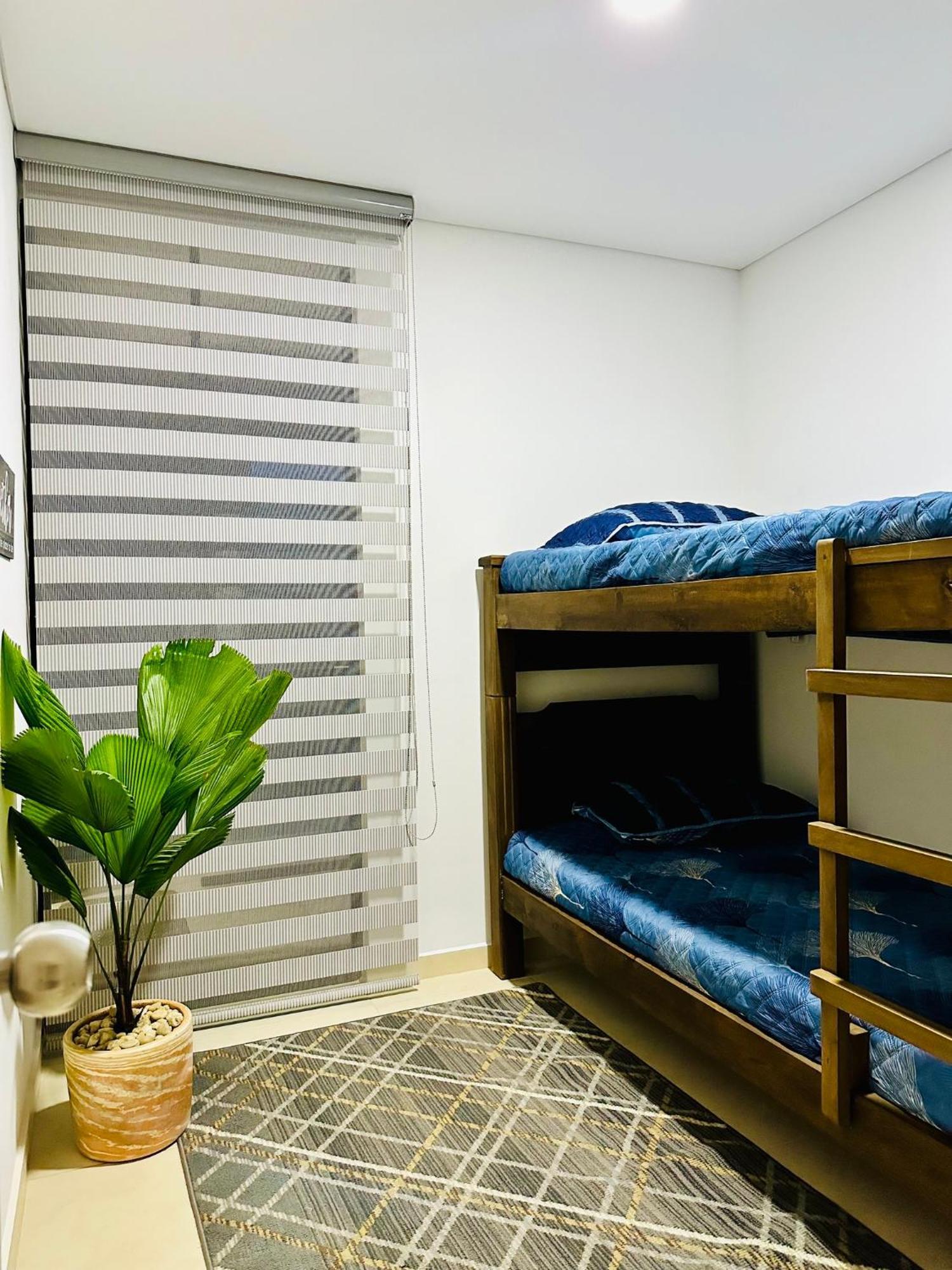 Privado Vacacional A 5m Del Aeropuerto, 20 Minutos Del Parque Del Cafe Y Centro De Con 4 Piscinas, 3 Jacuzzi, Sauna By Molca Xperiences 3h